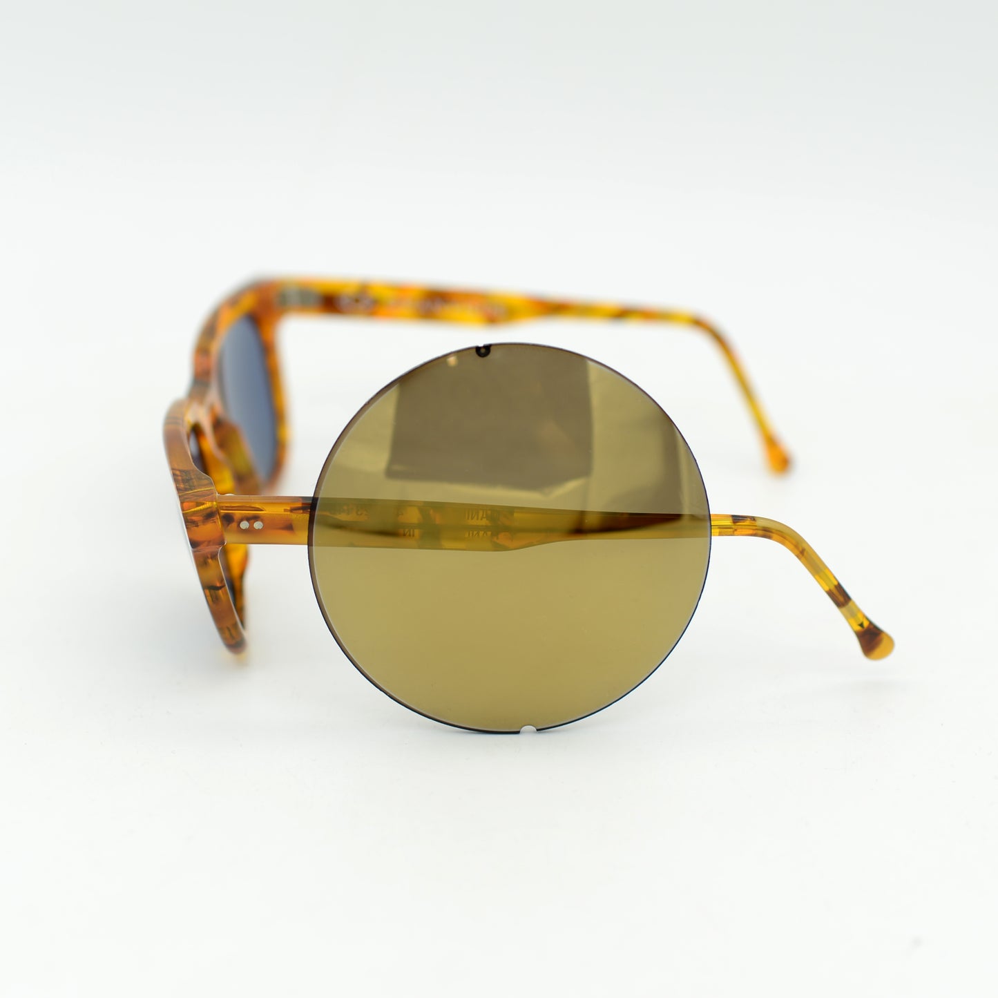 Manic Amber