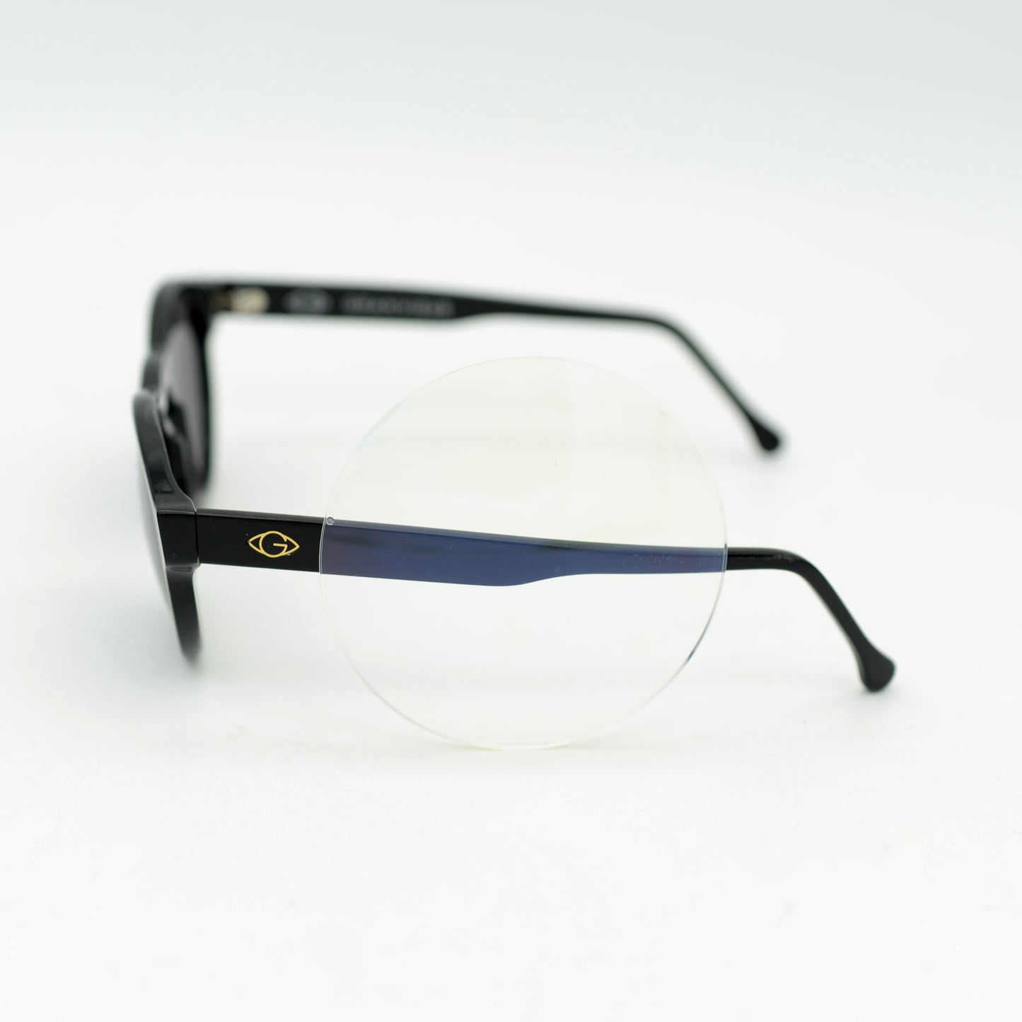 Ferra Black