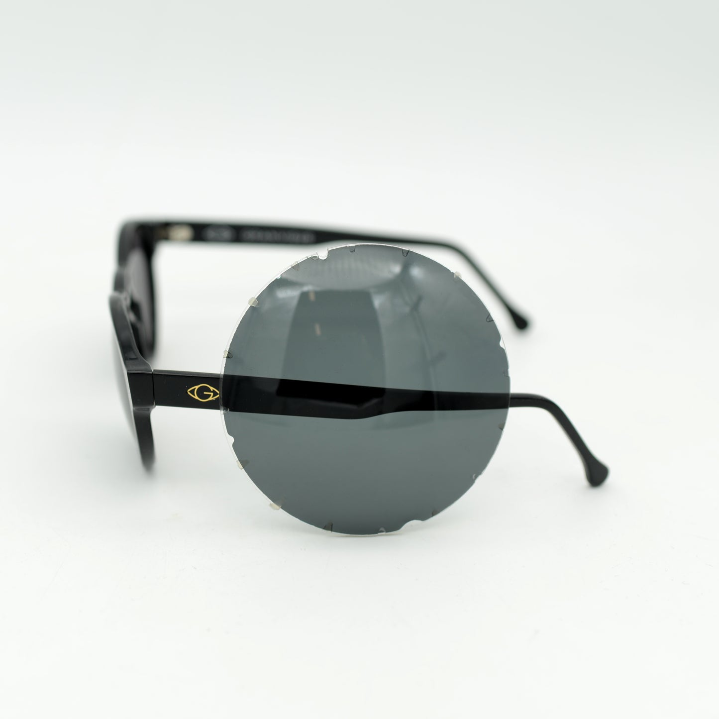 Ferra Black