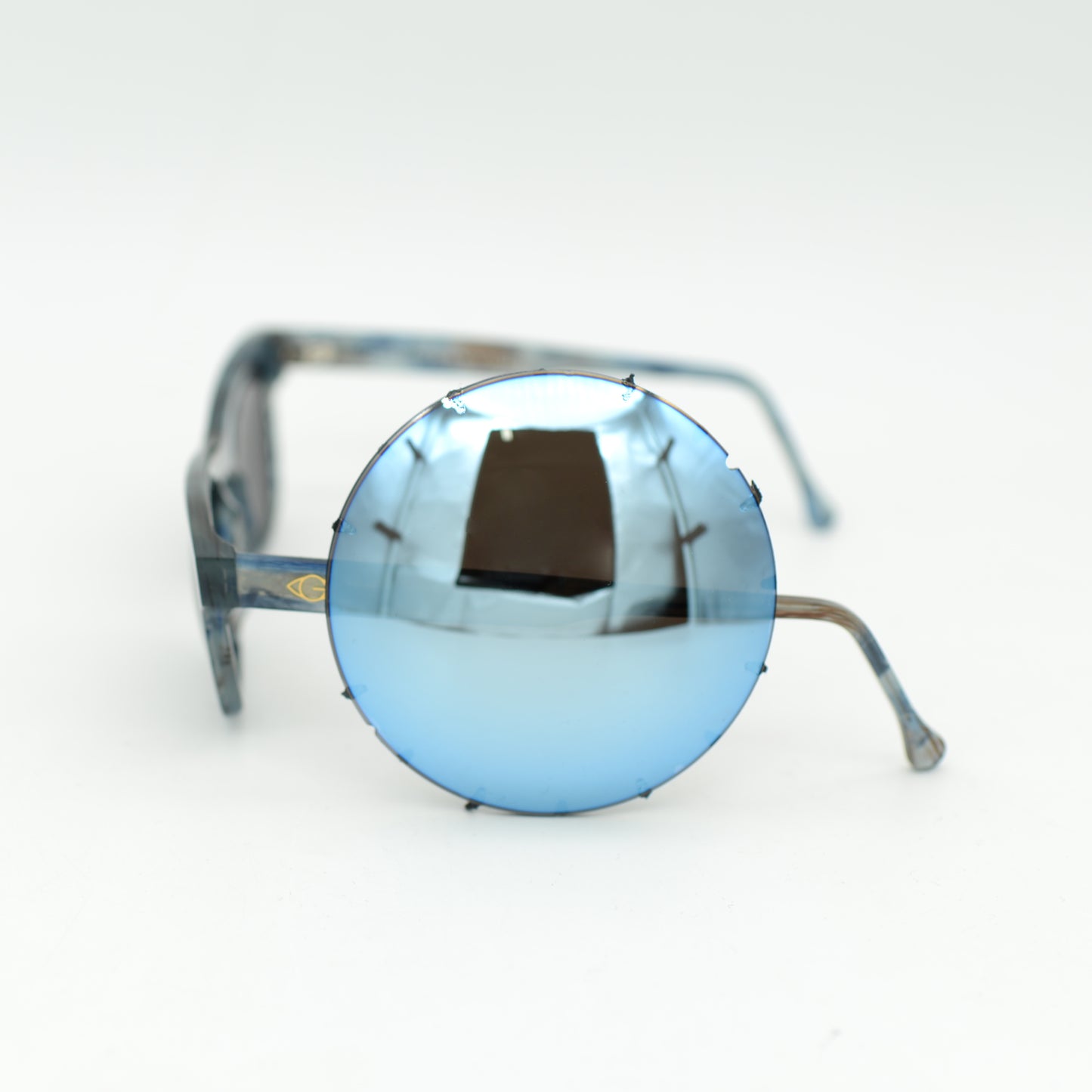 Ferra Blue