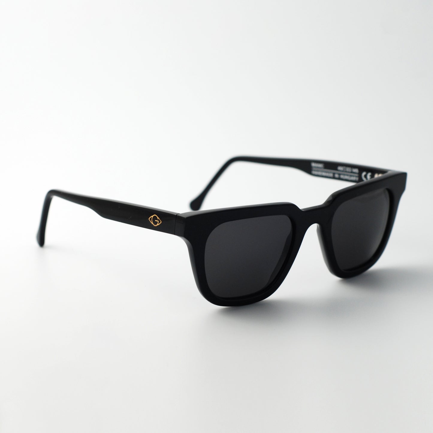 Manic Black