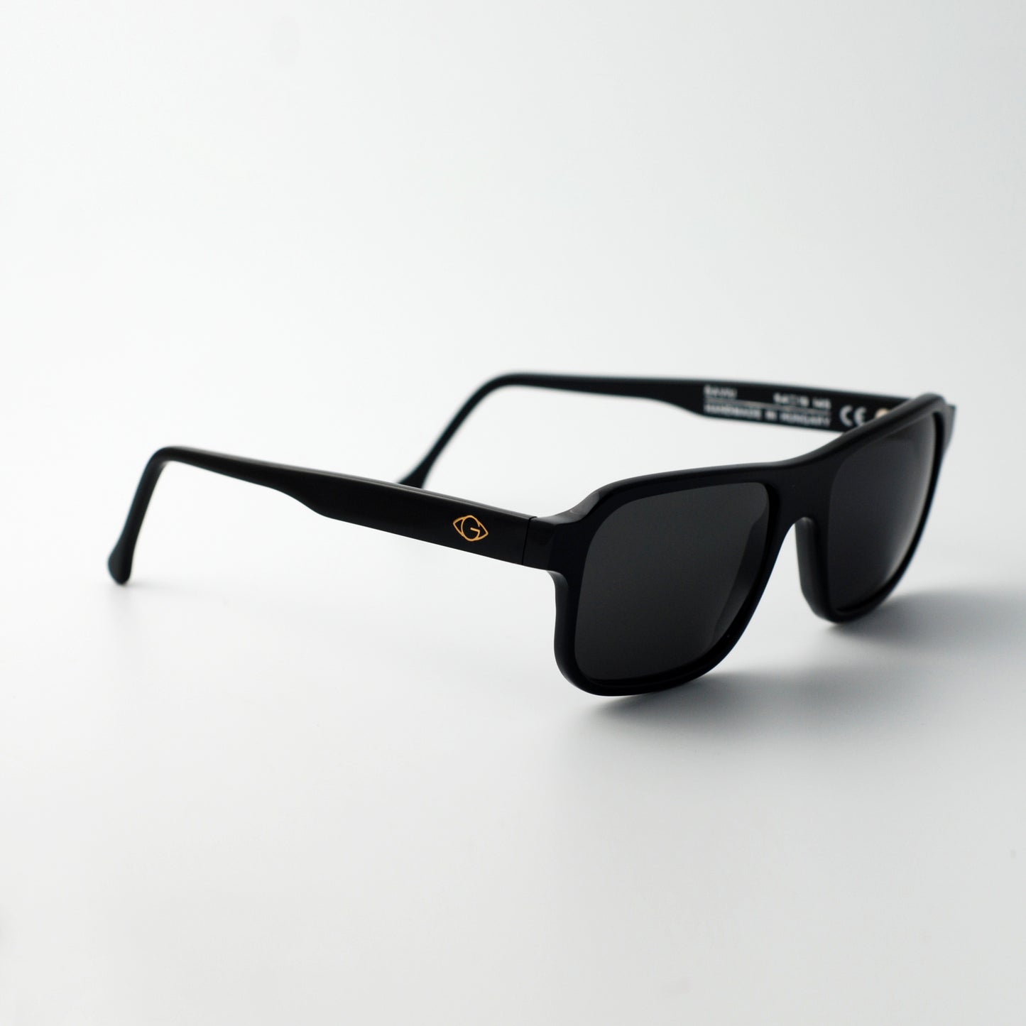Saviu Black