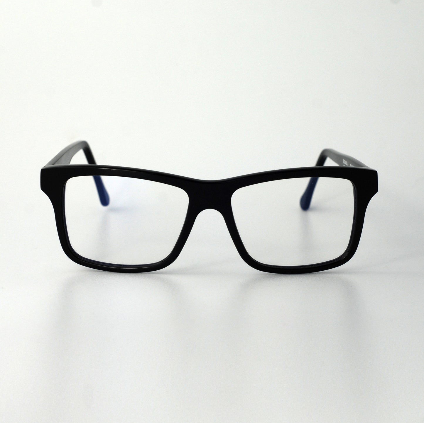 Scraeg Black